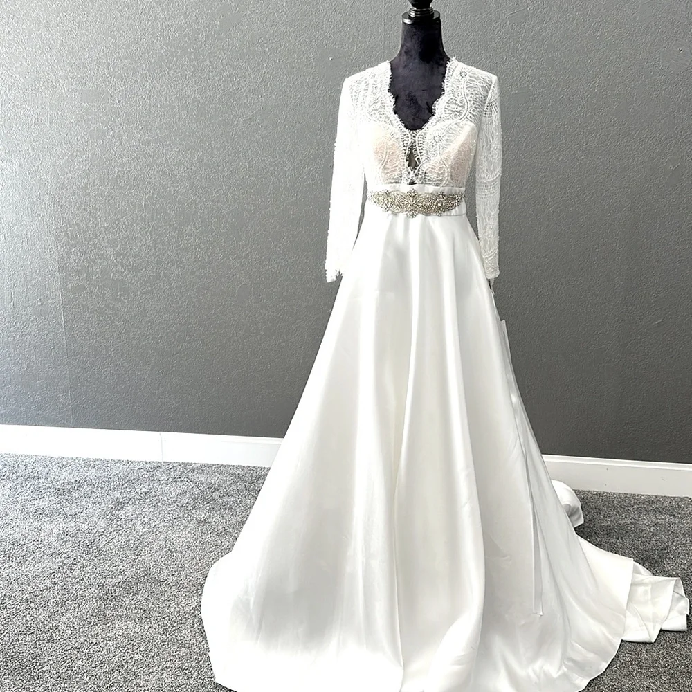 Nicole Jolies Kyra Wedding Dress - Picture 5 of 11